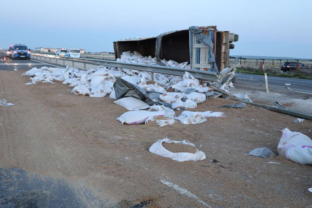 Konya yolunda feci kaza! 6 yaralı var 10